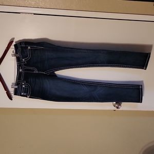 Miss Me 28 Signature Skinny Jean